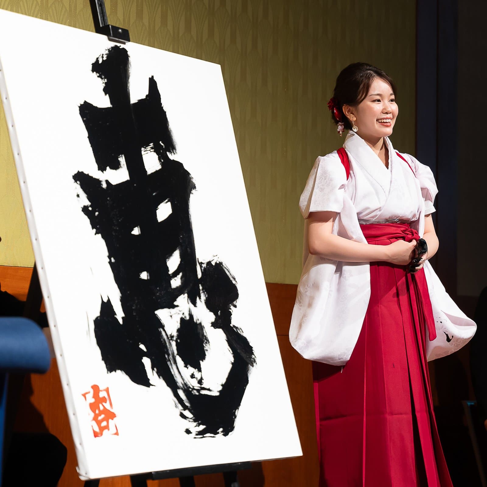 恵 — 株式会社丸二 決算記念パーティー